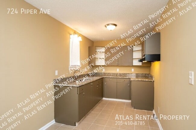 Building Photo - 724 Piper Ave