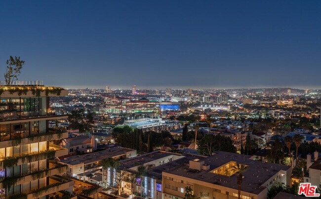 Building Photo - 9040 W Sunset Blvd