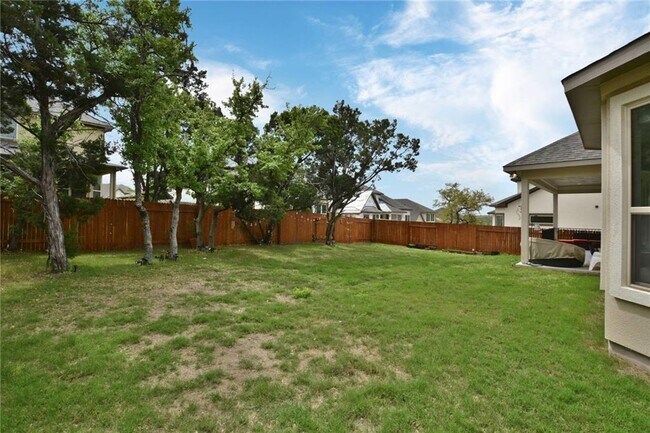 Building Photo - 15609 Cabrillo Way