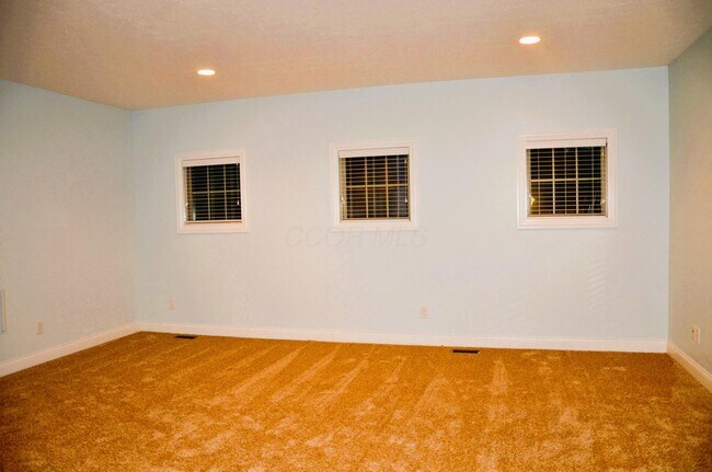 Building Photo - 4194 Troutbrook Dr