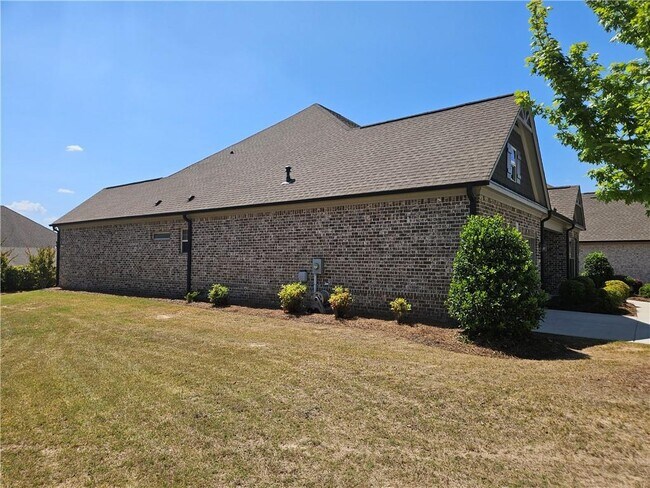 Building Photo - 3748 Heirloom Loop Ct NE