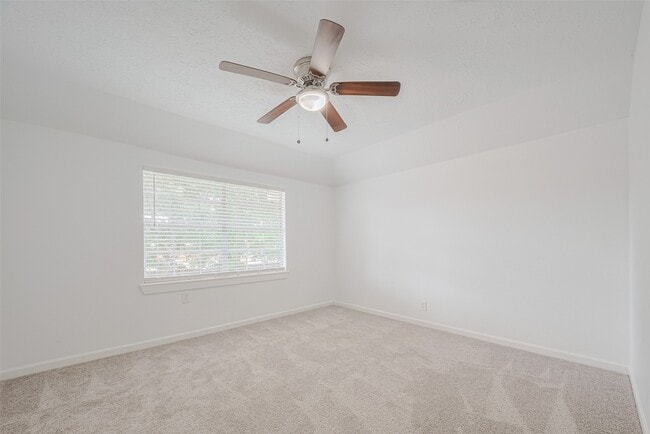 Building Photo - 5303 Lookout Mountain Dr