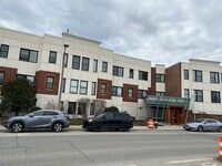 Building Photo - 99 Chestnut Hill Ave