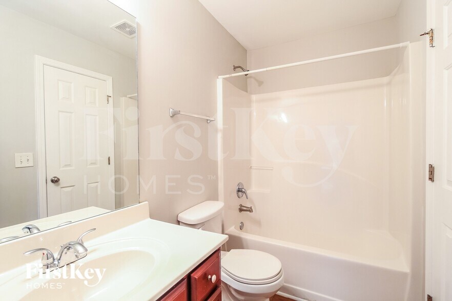 Building Photo - 1436 Wilson Manor Cir SE