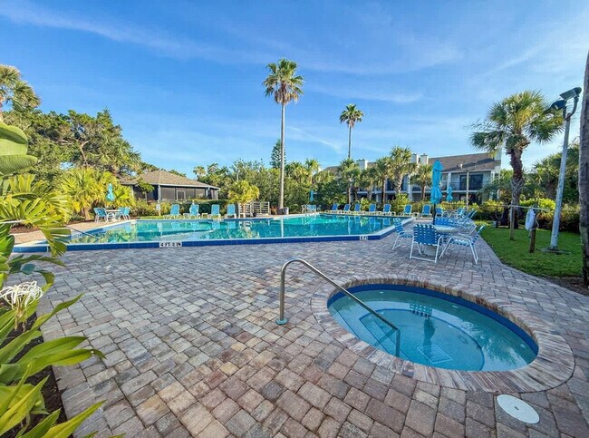 Building Photo - 890-A1A A1A Beach Blvd