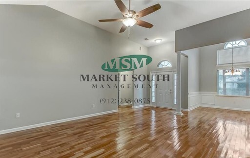 Building Photo - *APPLICATION PENDING!* Beautiful Home in B...