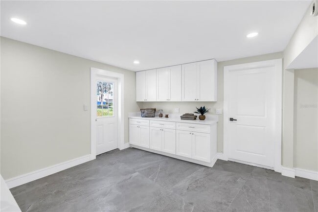 Building Photo - 17601 Sterling Terrace