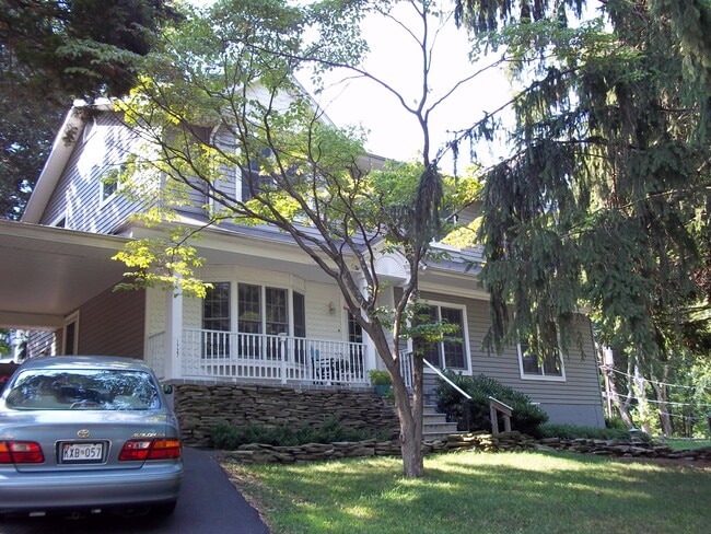 Primary Photo - 1727 Broadlee Trail