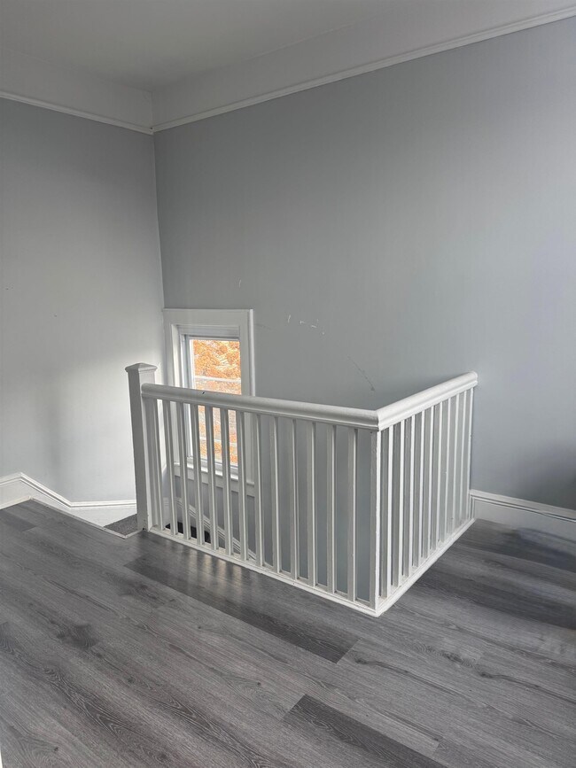 Building Photo - 126 78th St