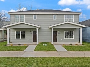 Building Photo - 1619 King St