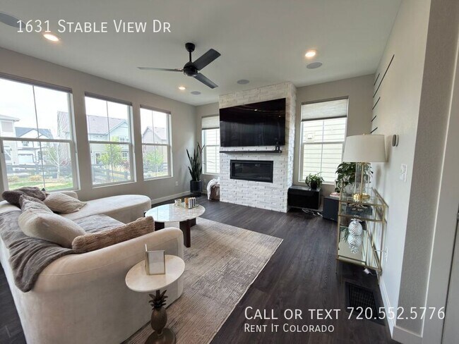 Building Photo - 1631 Stable View Dr