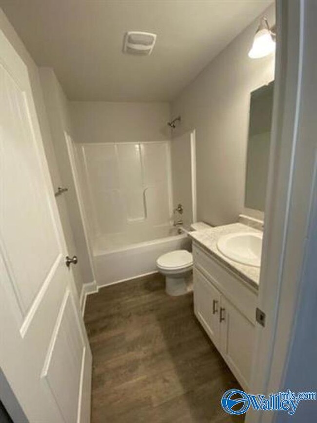 Building Photo - 219 Alonzo Toney Dr