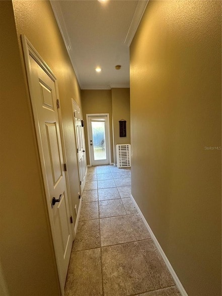 Building Photo - 4727 Spinnaker Dr