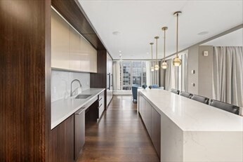 Building Photo - 133 Seaport Blvd