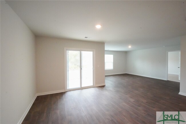 Building Photo - 489 Coconut Dr