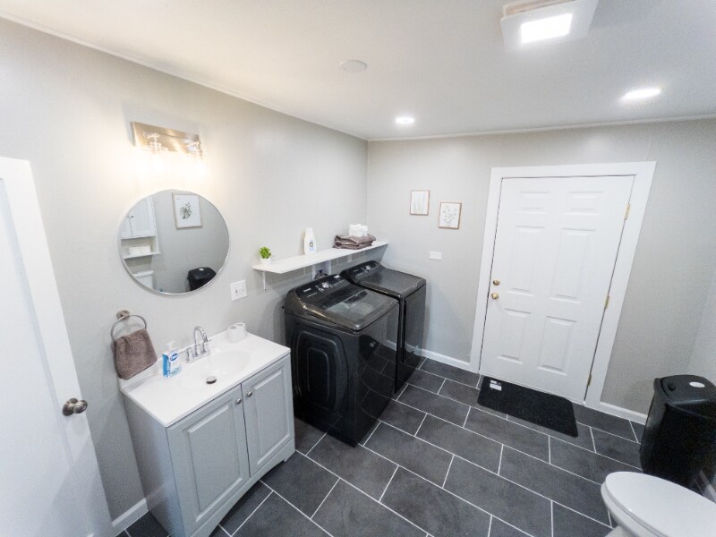 Building Photo - 1010 California Ave