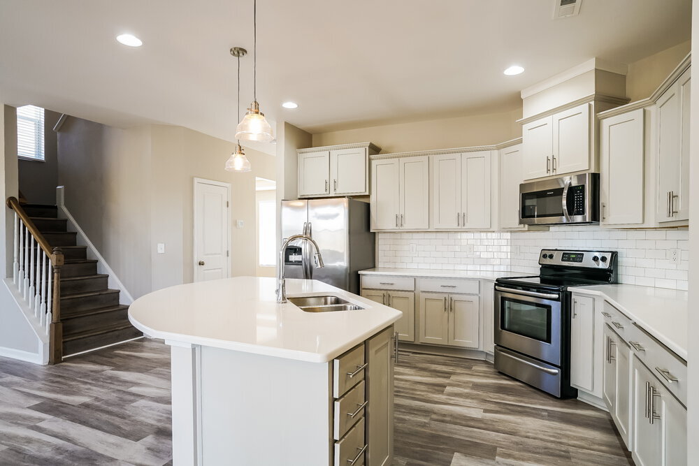 Building Photo - 114 N Porcenna Ln