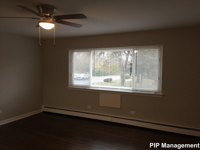 Building Photo - 2800 Burr Oak Ave