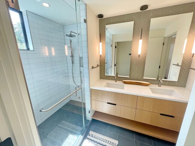 Building Photo - Wailea's newest development, La'i Loa, 2 bedroom / 2 bathroom Furnished & Fabulous - Available 4/...