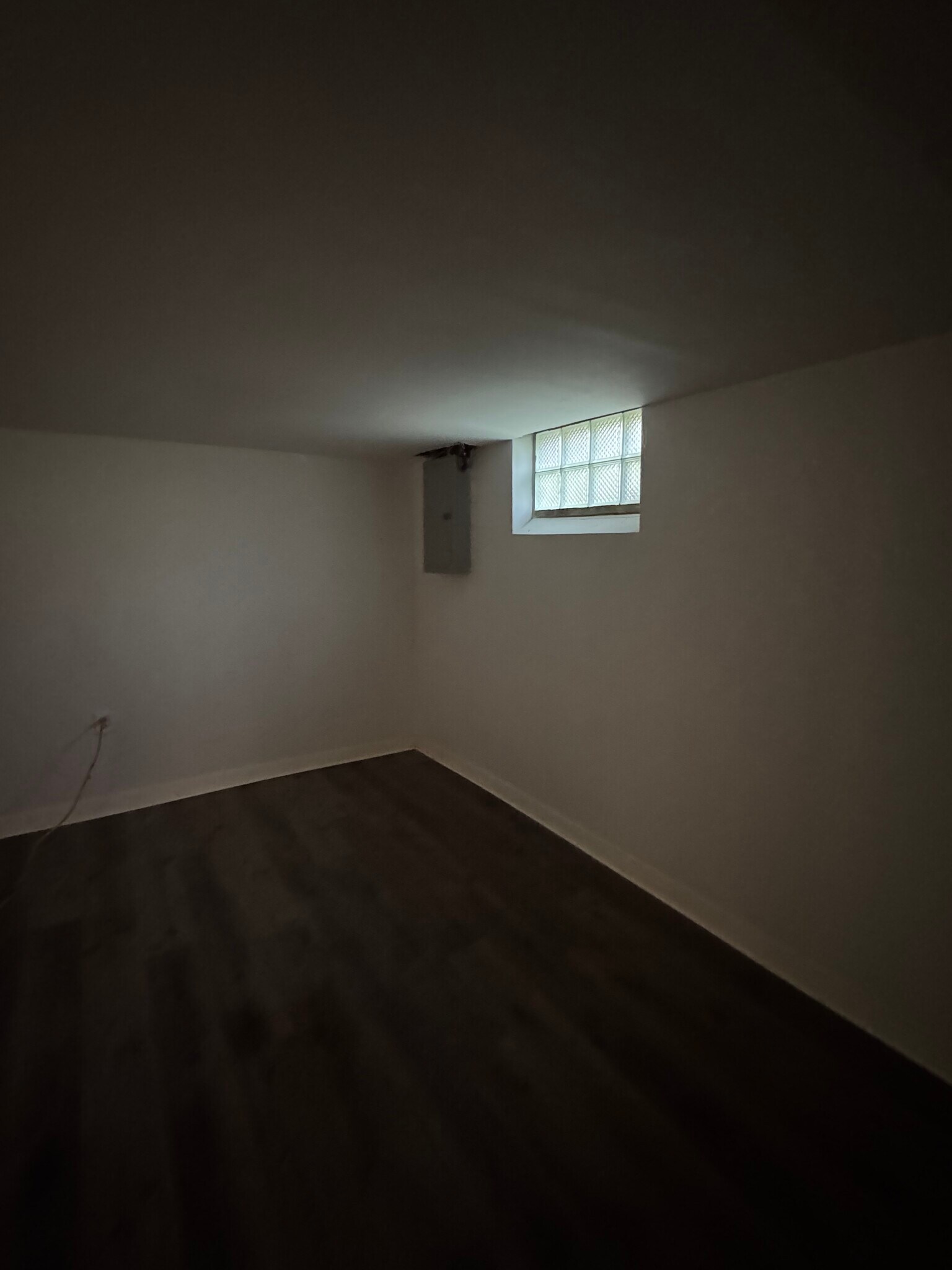Building Photo - 4209 Oakridge Dr