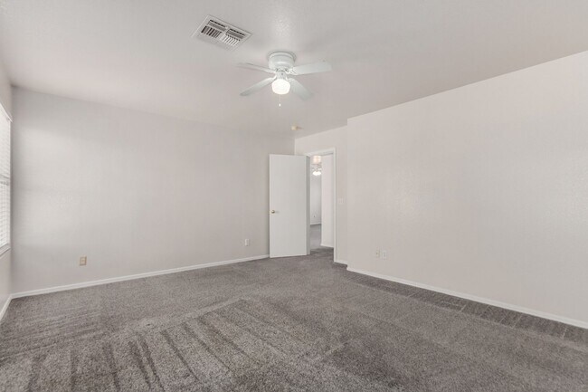 Building Photo - Charming 3 bedroom in El Mirage!