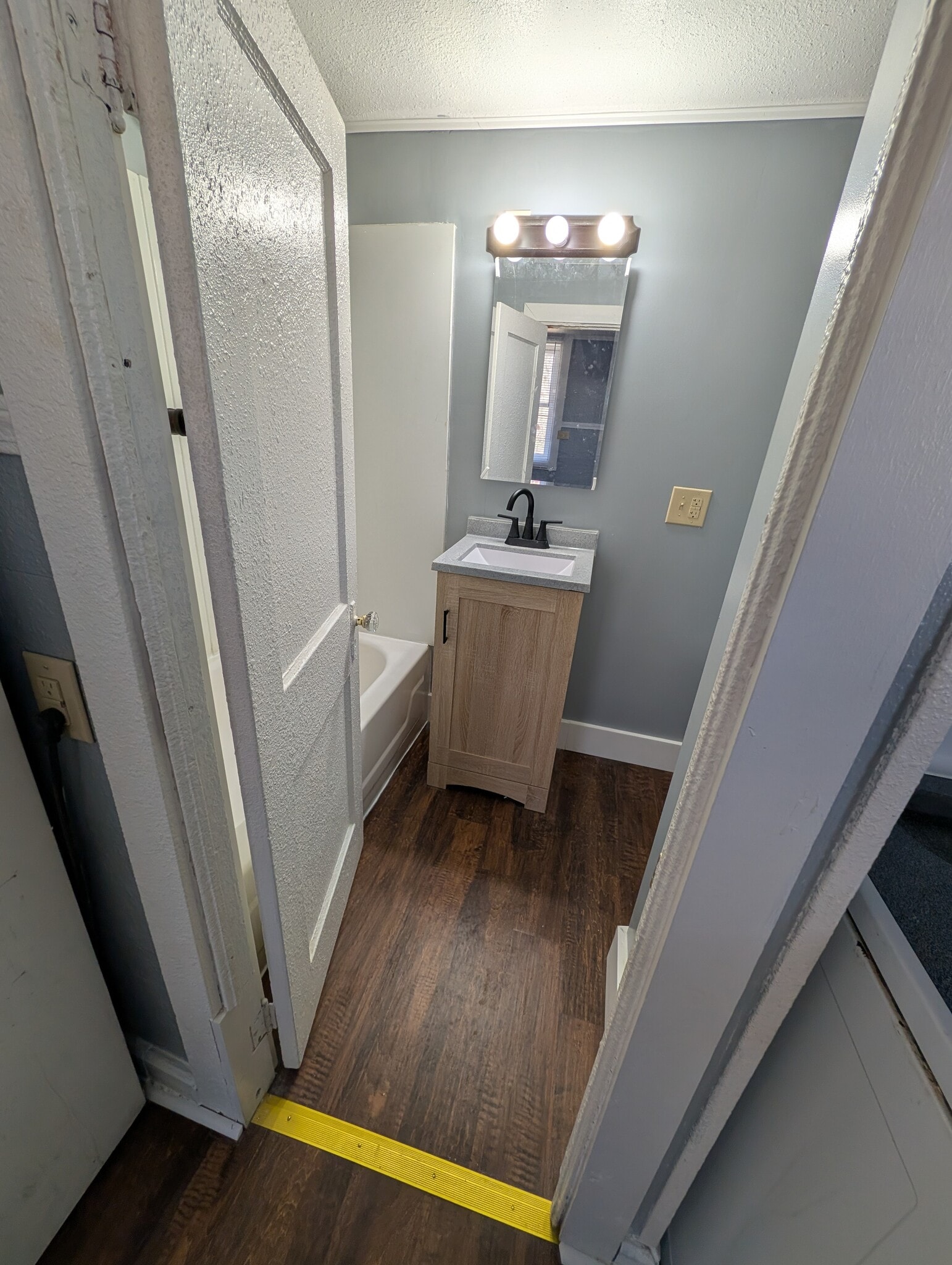 Bathroom - 1710 Jefferson St