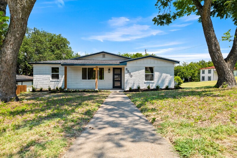 Building Photo - 8500 Gibbs Dr