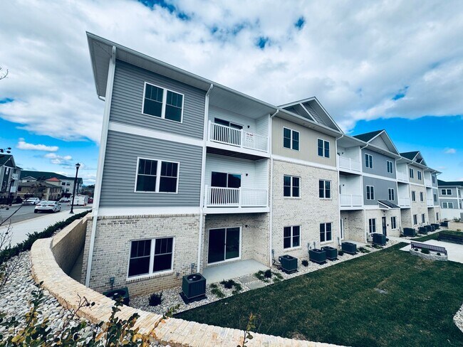 Primary Photo - Brand New Luxury Condo - Middle Floor