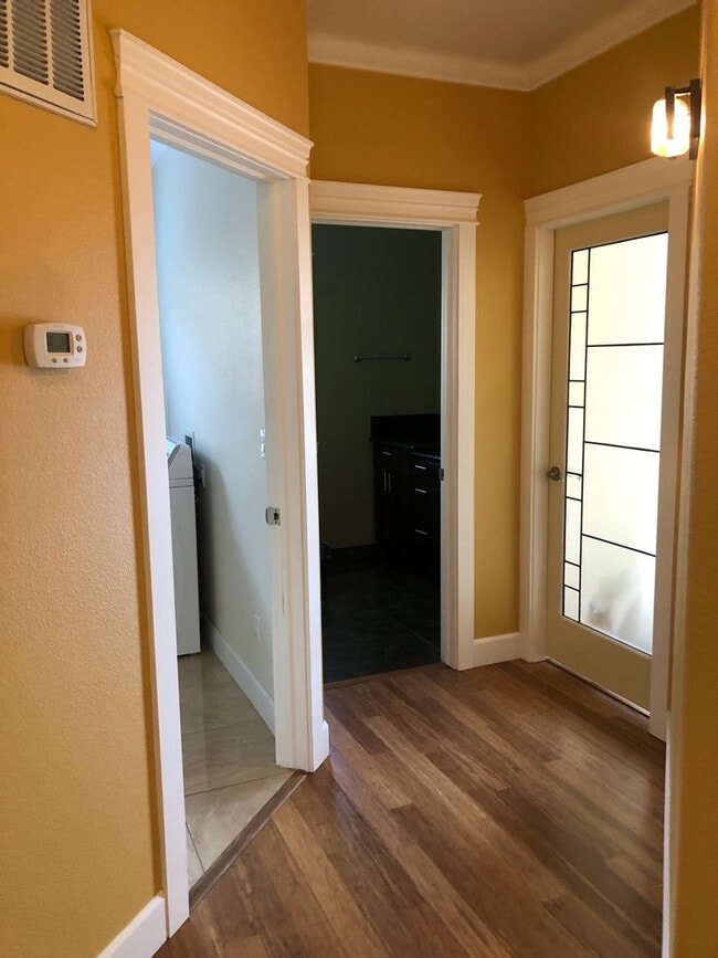 Building Photo - Luxury East Medford Home with 4 Bedrooms, 2 Bonus Rooms & Dual Living Areas