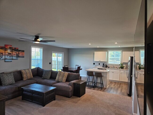Building Photo - 57 Bird Dog Dr
