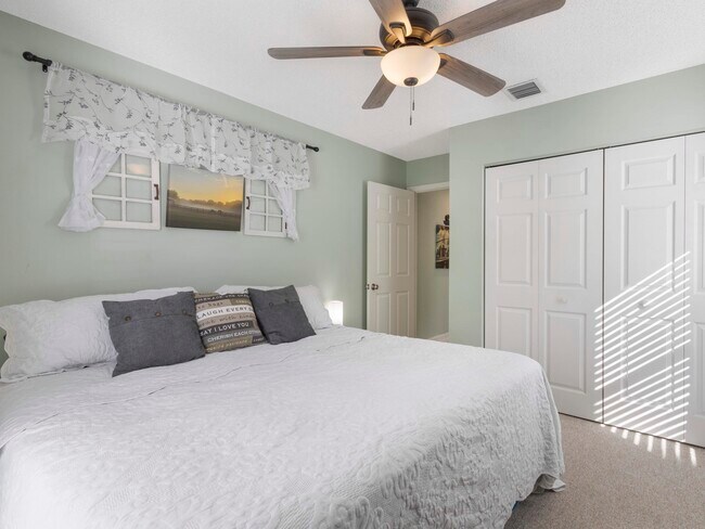 Building Photo - 9734 Harbour Lake Cir