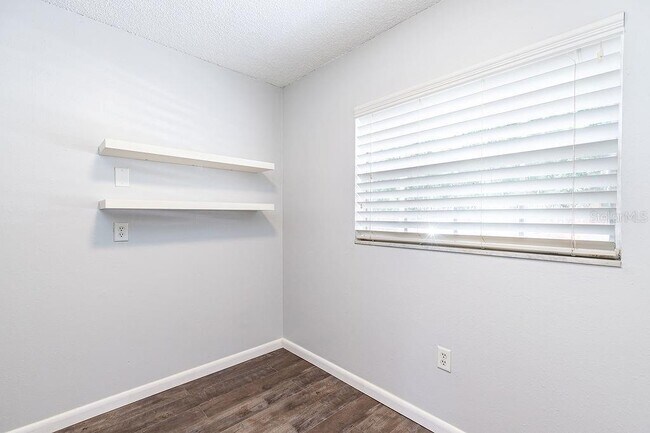 Building Photo - 2207 S Carolina Ave