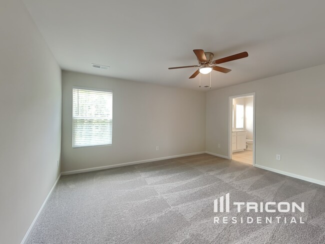 Building Photo - 1423 Penrith Ct