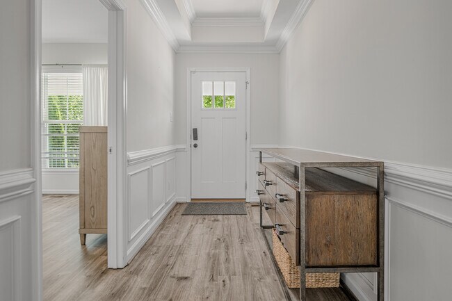 Building Photo - 16848 White Daisy Loop