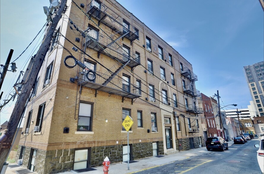 Building Photo - 4901 Murphy Pl