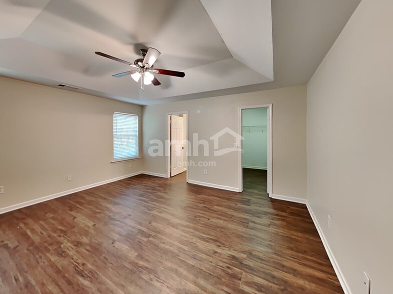 Building Photo - 103 Holly Mill Village Dr