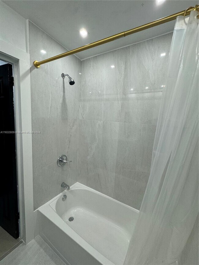 Building Photo - 5708 NW 11th Ave