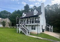 Building Photo - Charming 3-Bedroom, 2-Bath Home with Finished Basement in Snellville!