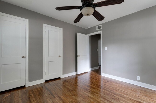 Building Photo - 3009 Napoleon St