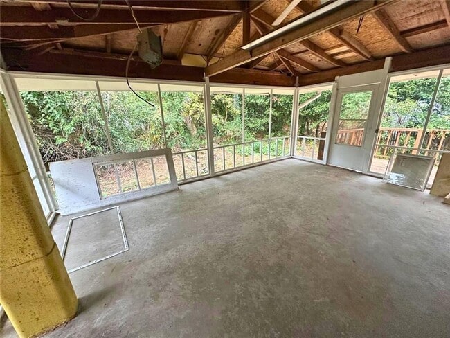 Building Photo - 4016 Shady Oak Ct