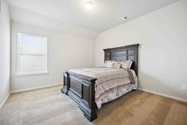 Building Photo - 4611 Hronas Dr