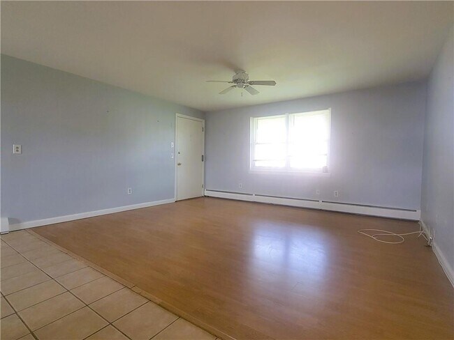 Building Photo - 70 Carroll Ave