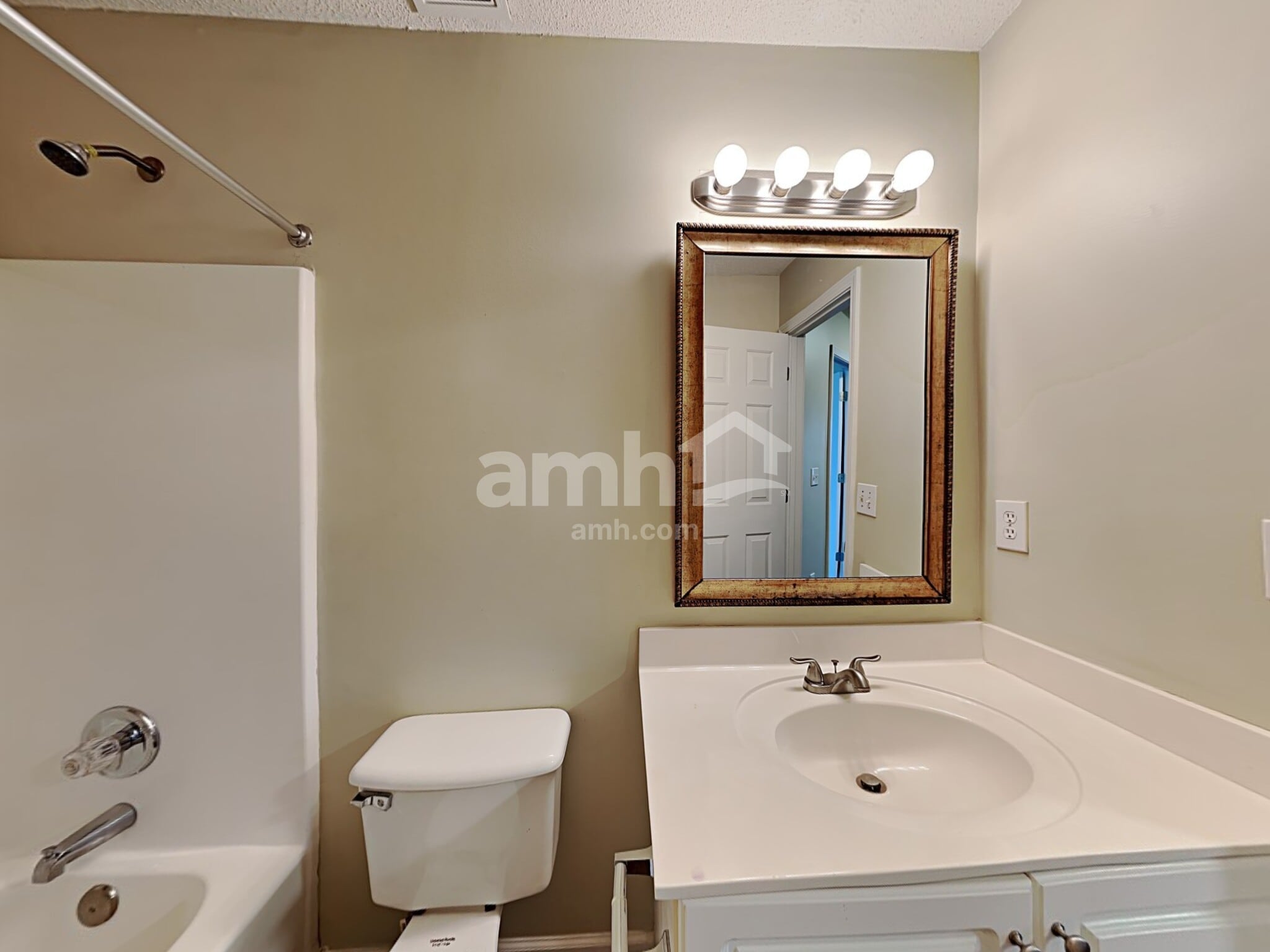 Building Photo - 145 Sandy Ln