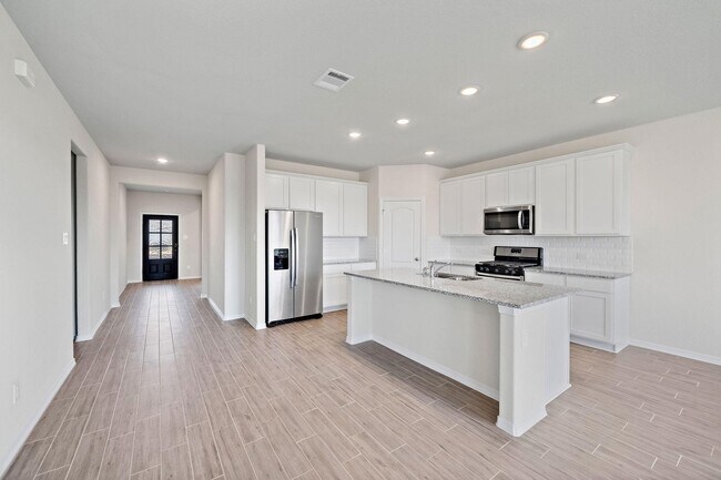 Building Photo - 14524 Jelly Pnes Dr