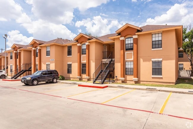 Common Area - Villas Laredo Cantera