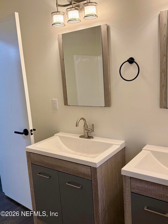 Building Photo - 35056 Keith Rd