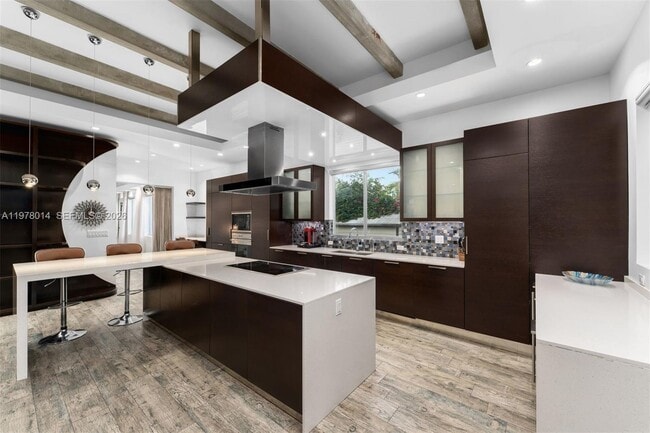 Building Photo - 101 SW 21st Rd