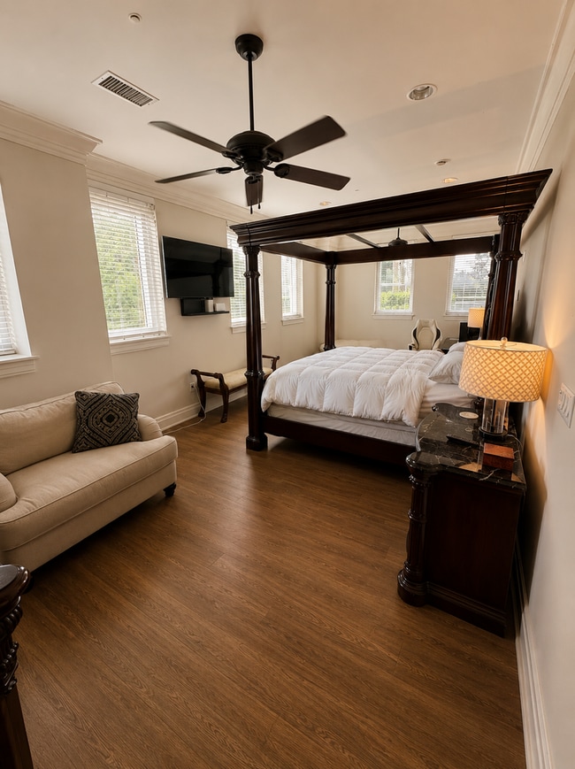 Building Photo - Luxury Lowcountry Waterfront Living at The Tides