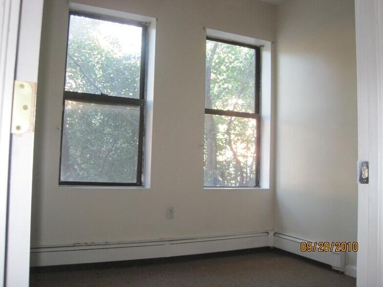 Building Photo - 59 S Huntington Ave