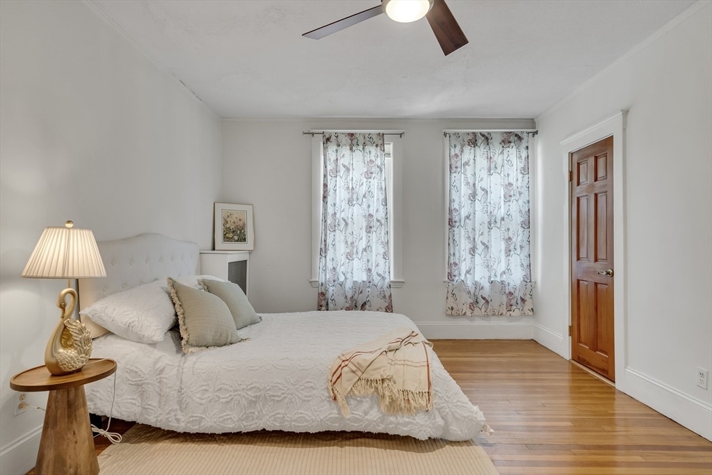 Building Photo - 130 Sutherland Rd